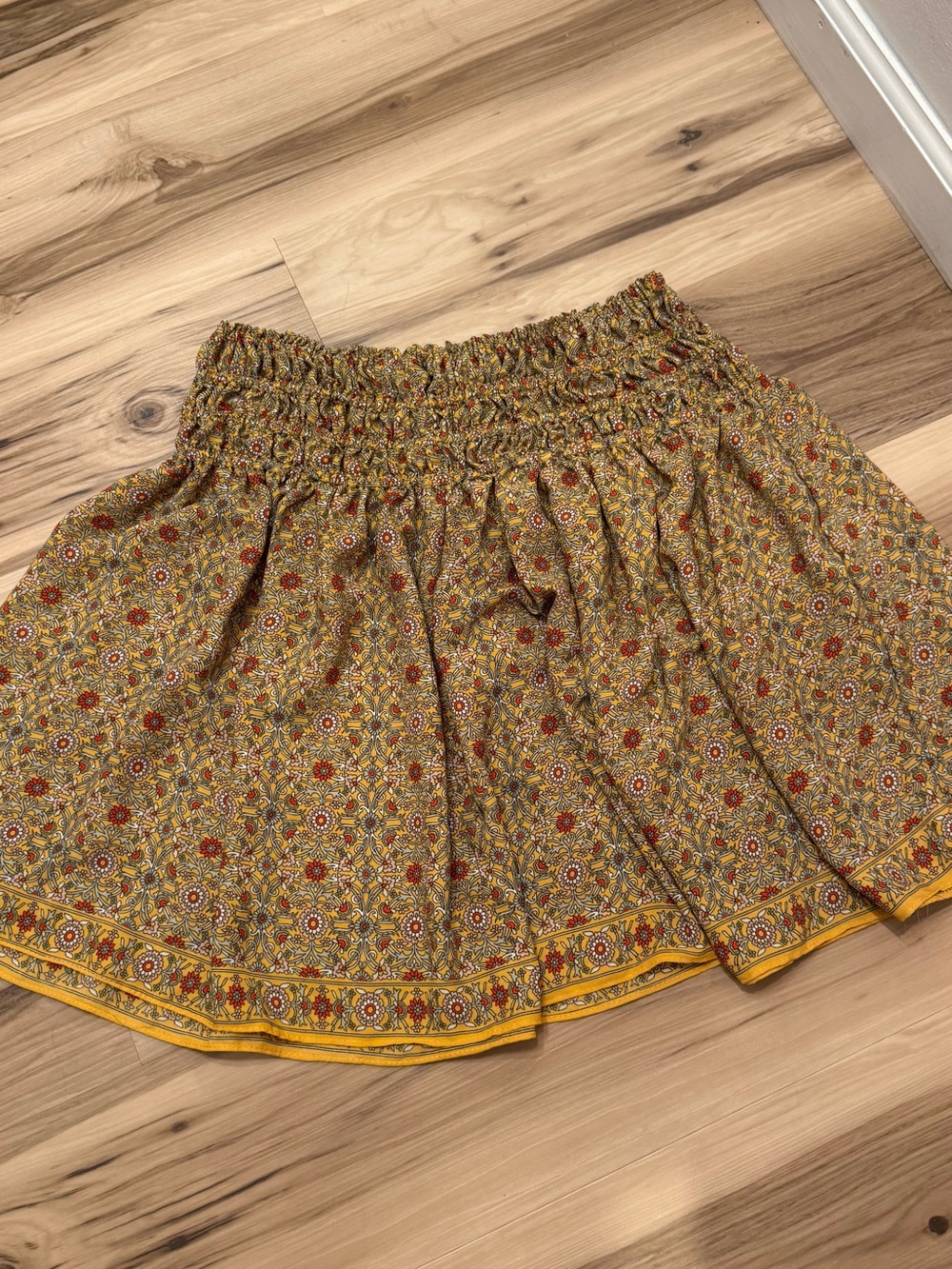 Women’s Max Studio Mustard Floral medallion Smocked Skater Skirt size large